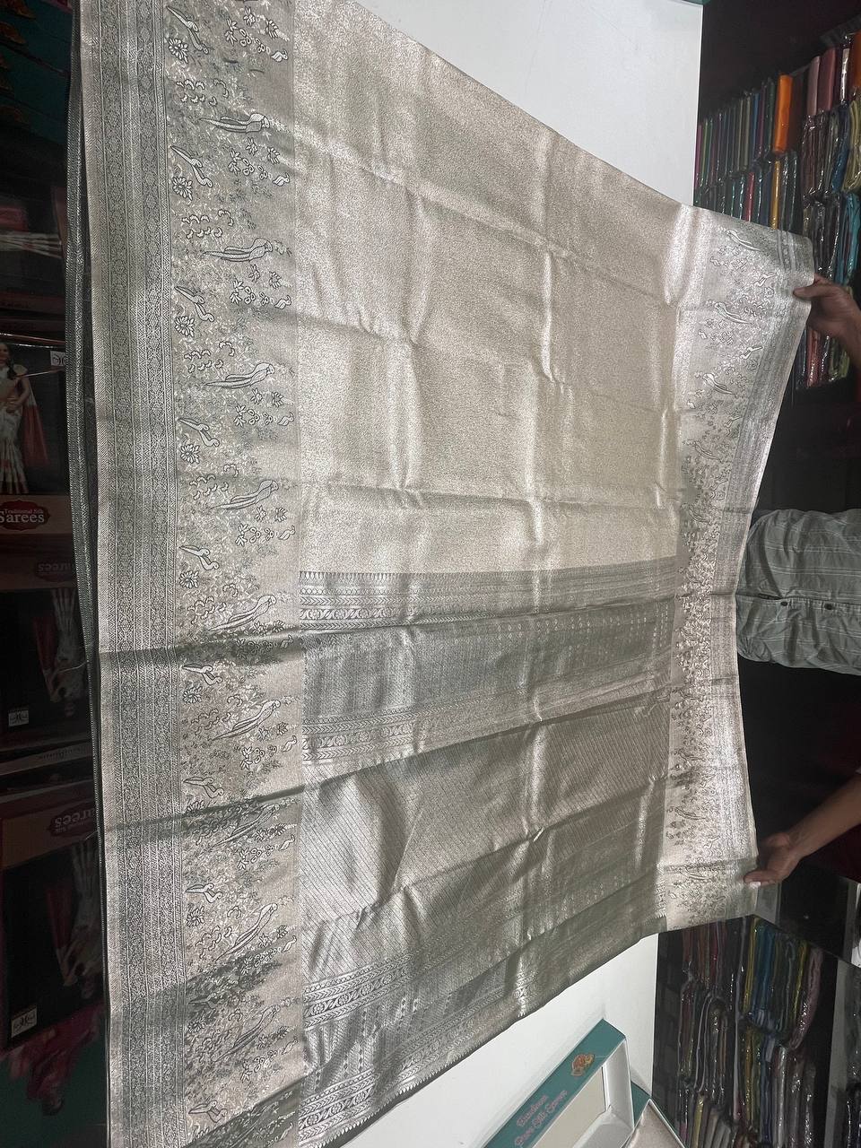 Cream Semi silk Kanchipuram With Butta Design| AS-00138