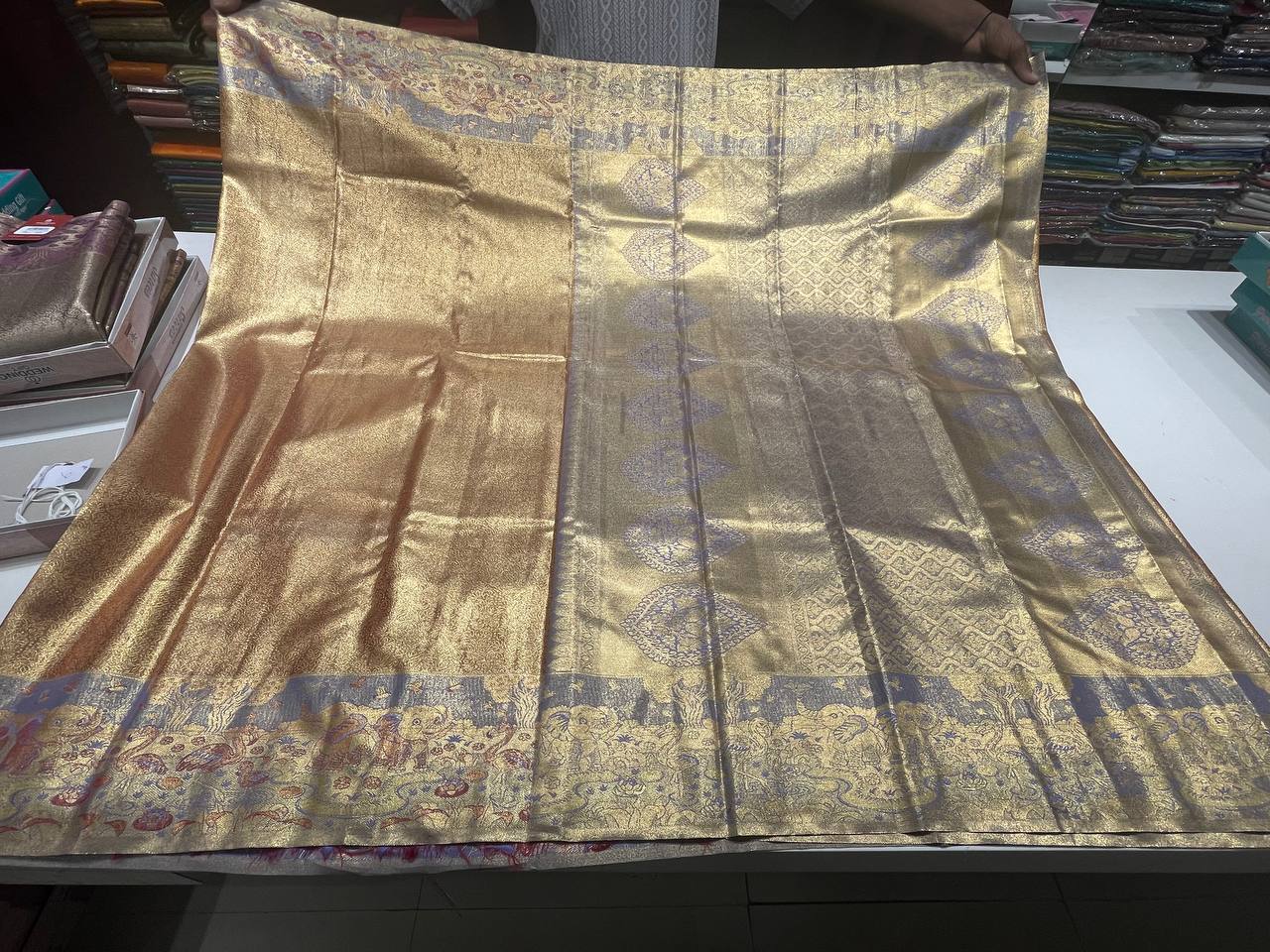Brown Kanchipuram Silk Saree With Butta Design| AS-00143