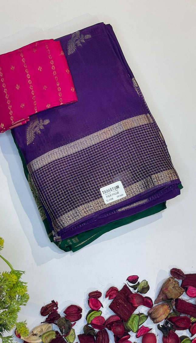 Royal Purple Crepe Silk Saree with Rich Zari Pallu |DS18