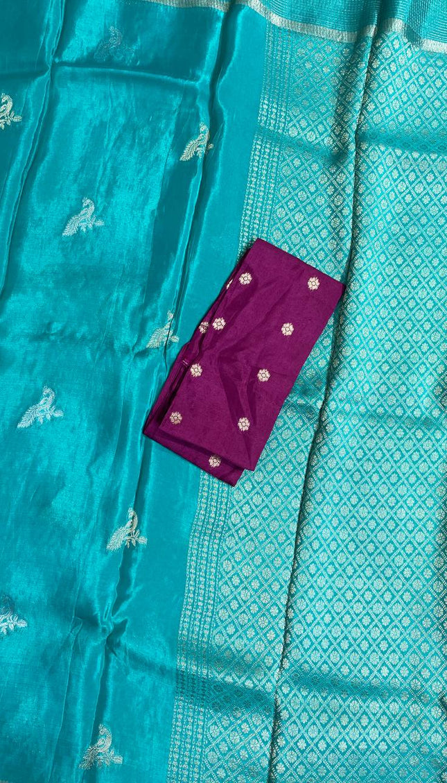 Teal Green Crepe Silk Saree with Traditional Zari Work |DS18