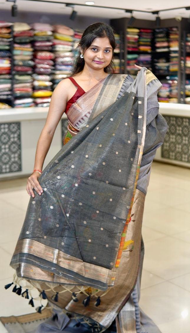 Elegant Silver Grey Cotton Silk Paithani Saree| CS12_4