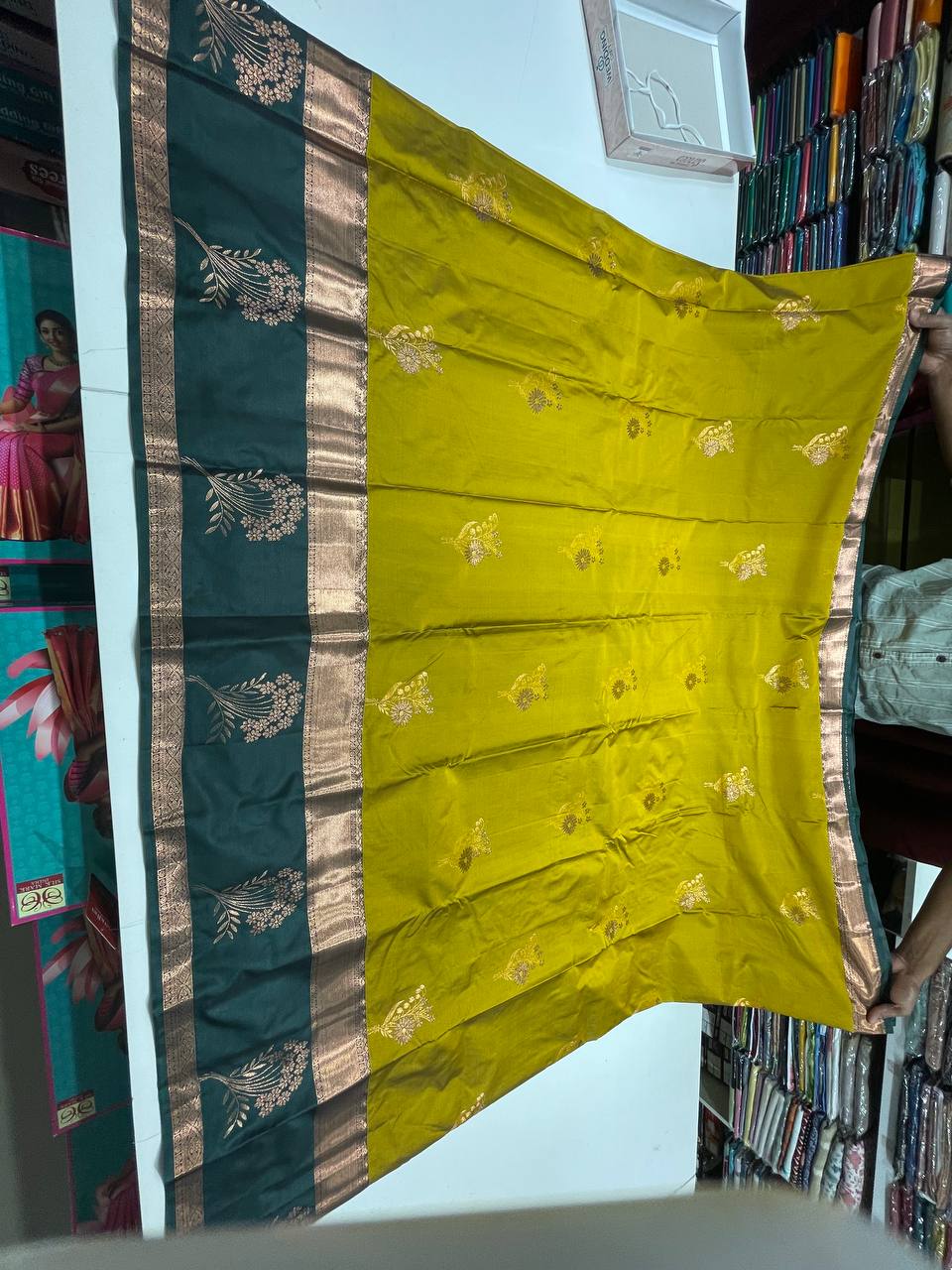 Mustard Kanchipuram Silk Saree With Butta Design| AS-00123