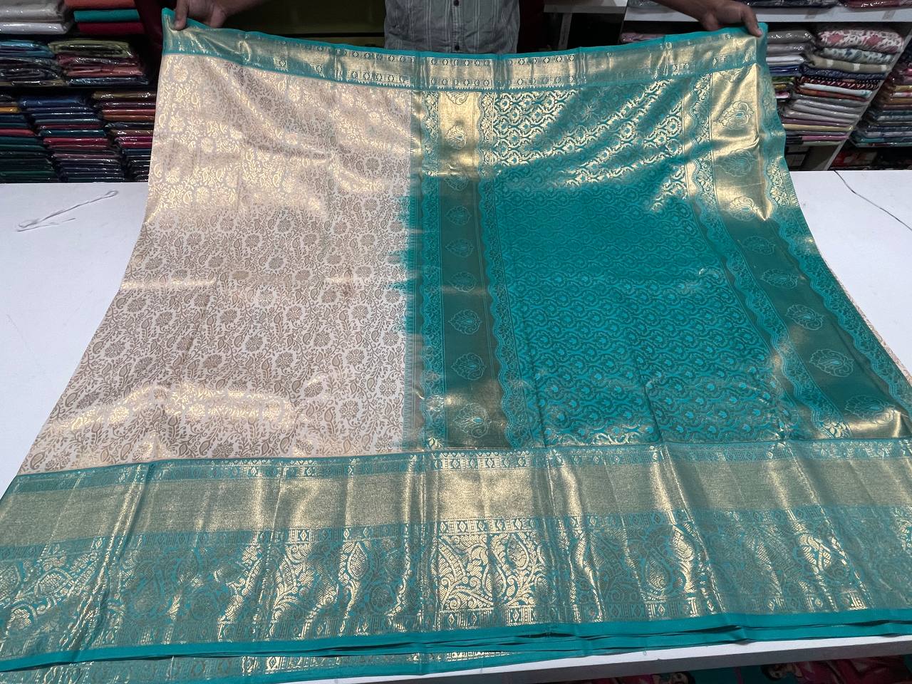 Rama Green Kanchipuram Silk Saree With Butta Design| AS-00119