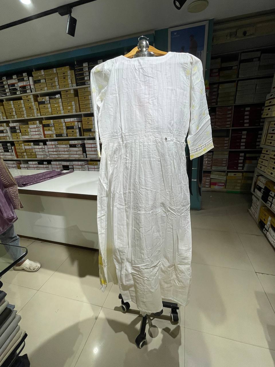 White embroidery straight cut kurta with dupatta| AS-00182