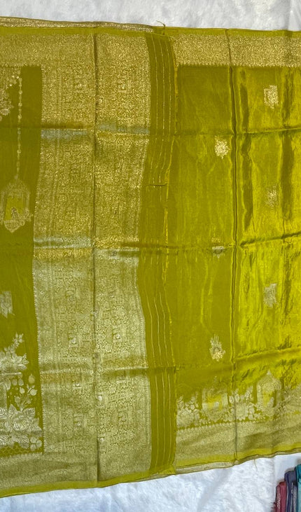 Parrot Green cage design Crepe Silk Saree With Silver Zari Border|DS3