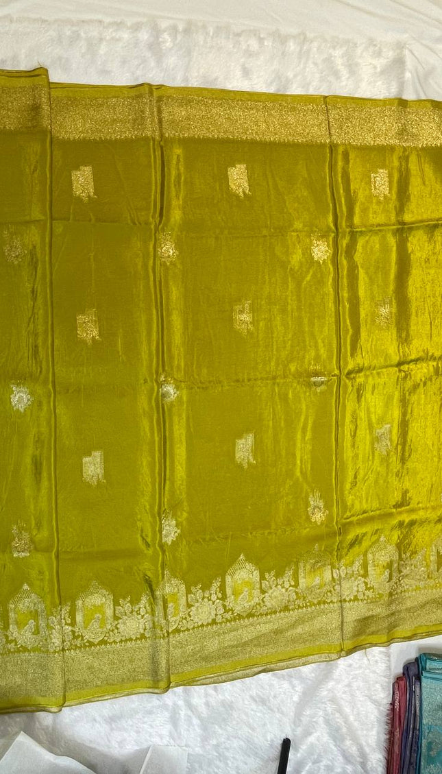 Parrot Green cage design Crepe Silk Saree With Silver Zari Border|DS3