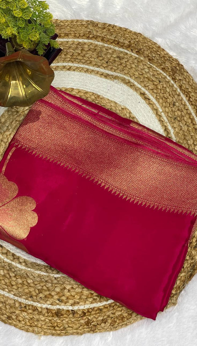 Classic Red Viscose Chinon Saree with Heavy Zari Pallu|DS6