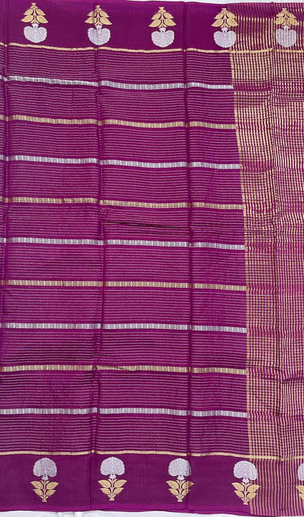 Purple Premium Crape Silk Saree with Floral Zari|DS14