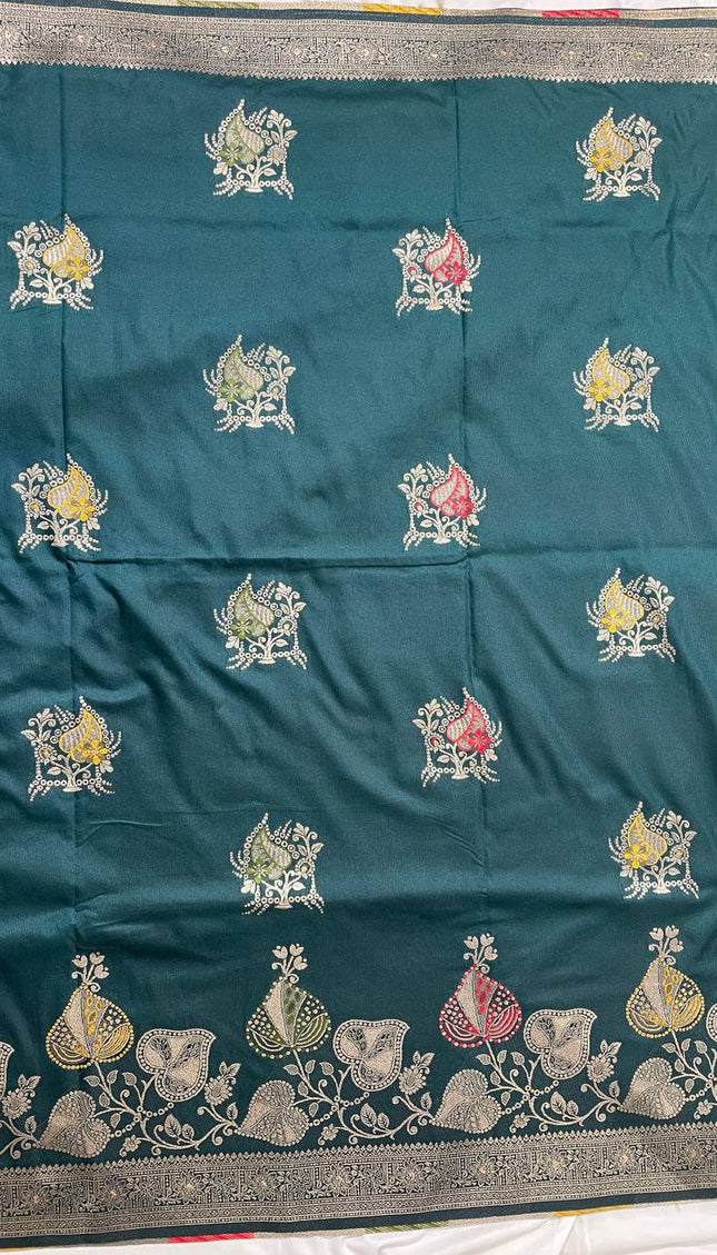 Bottle Green Banarasi Crepe Silk Saree with Zari Border|DS28