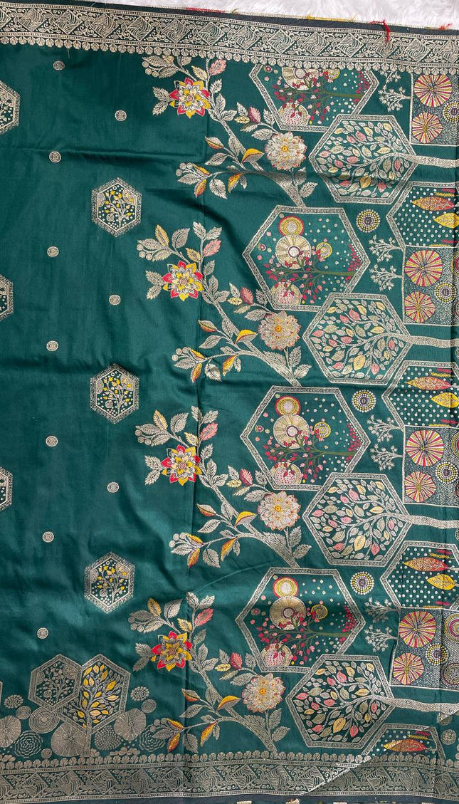 Bottle Green Banarasi Crepe Silk Saree with Floral Zari Hexagon Design |DS21|
