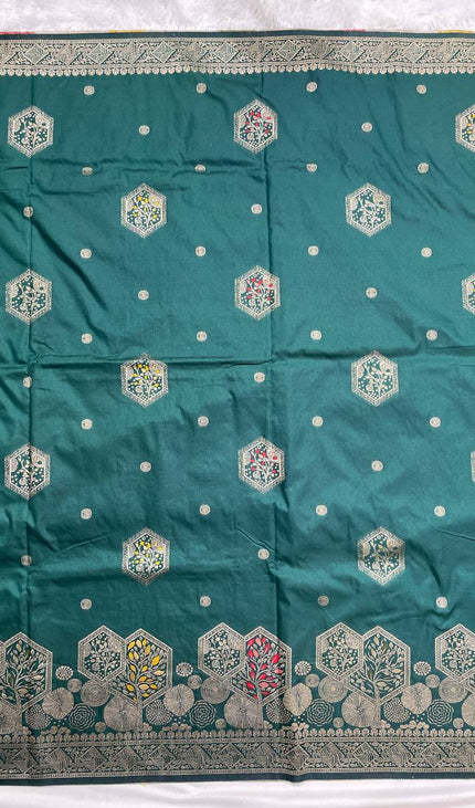 Bottle Green Banarasi Crepe Silk Saree with Floral Zari Hexagon Design |DS21|