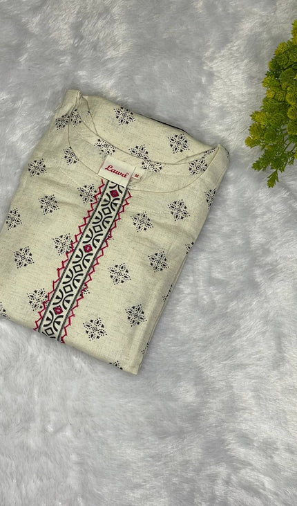 Off White Cotton Linen Straight Cut Kurti with Thread Work Panel|SC4