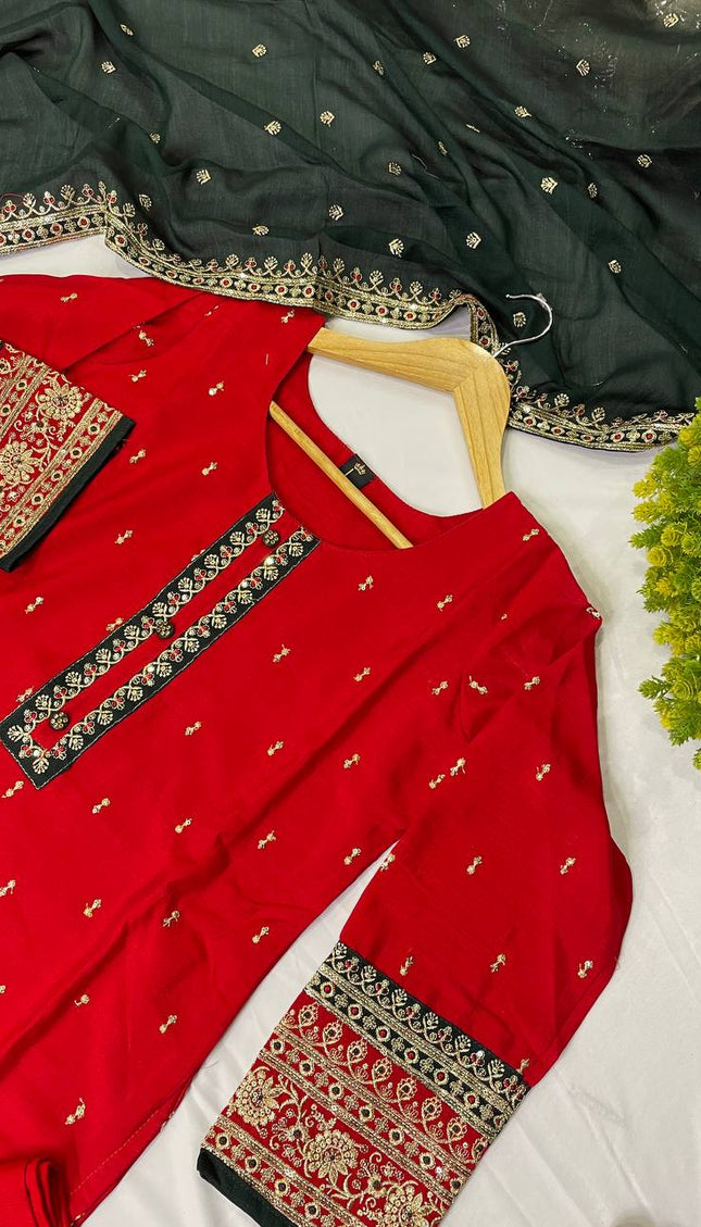 Red georgette Straight with Zori Work Panel|SC1_1