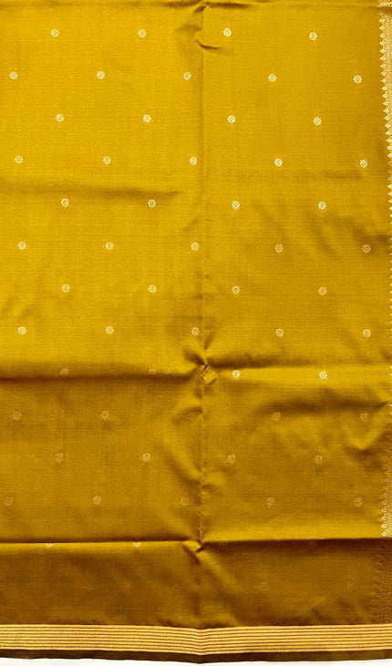 Deep Red Soft Silk Saree with Classic Gold Zari Border|S3_10
