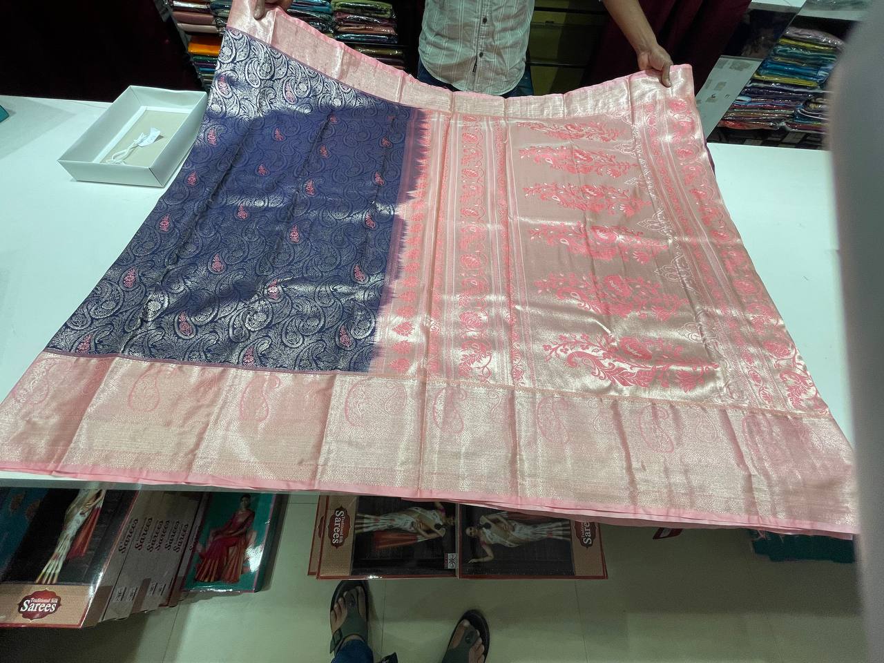 Red Kanchipuram Silk Saree With Butta Design| AS-00129