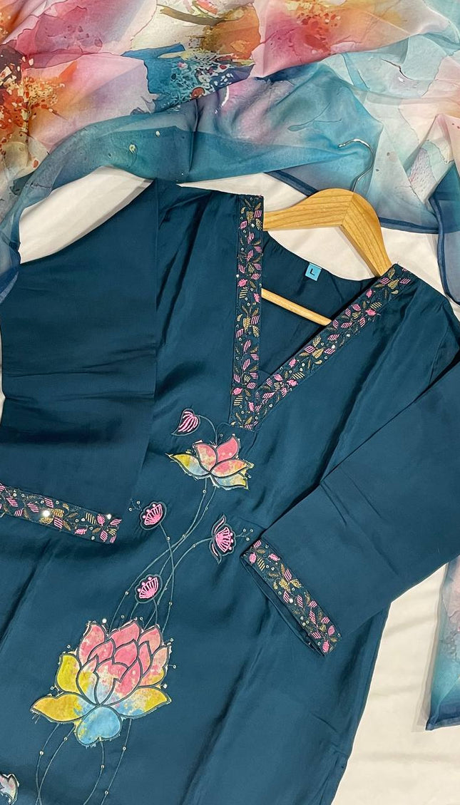 Navy Hand-Painted Lotus Kurta Set with Floral Dupatta|SC15_1