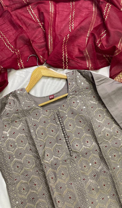 Grey Sequin & Thread Embroidered Kurta Set with Maroon Dupatta|SC18