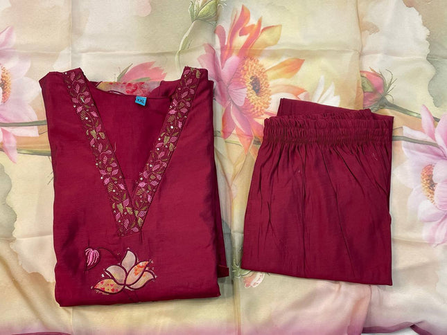 Maroon Hand-Painted Lotus Kurta Set with Floral Dupatta|SC15_2