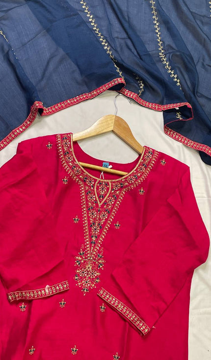 Rani Pink Muslin Cotton Zari Embroidered Kurta Set with Contrast Navy Dupatta| SC21_1