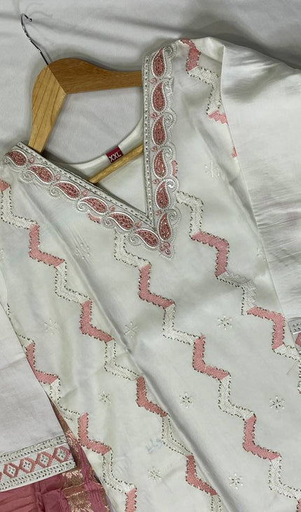 White Muslin Cotton Chevron Embroidered Kurta Set | SC25