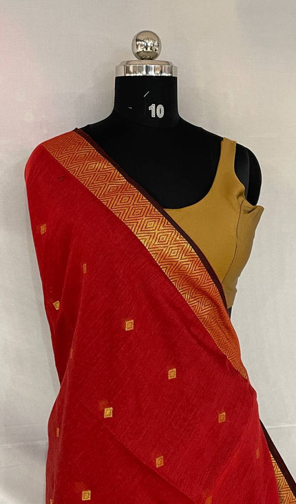 Maheshwari Cotton Saree – Classic Red with Zari Buti & Gold Zari Border|CS10_3