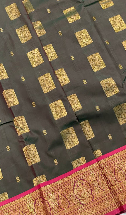 Bottle Green Soft Silk Saree with Rani Pink Contrast Zari Border| S29_1