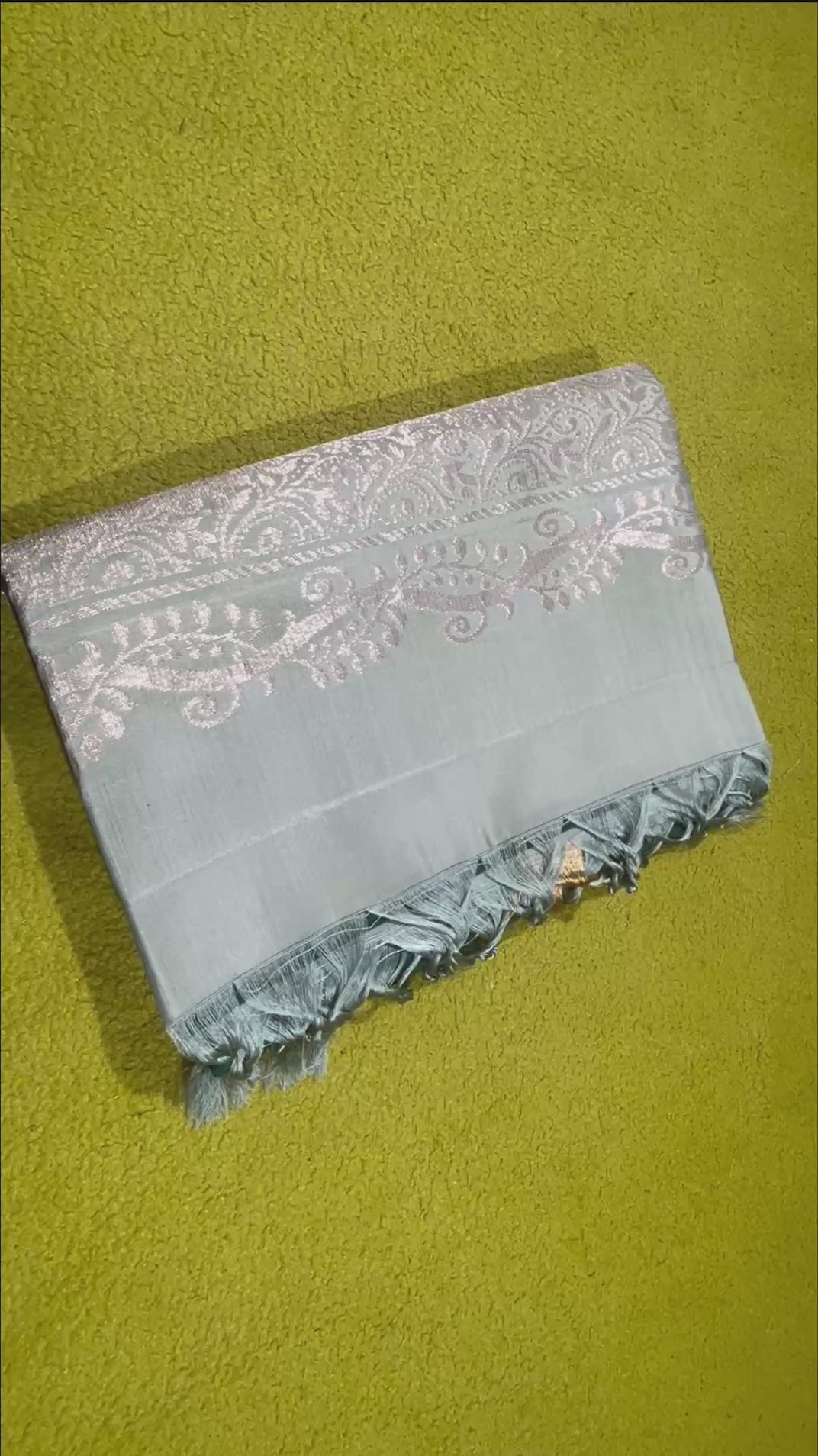 BOTLE Green Handloom Silk Saree with Zari Border|AS-002